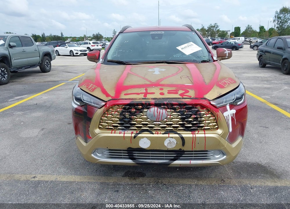 2022 TOYOTA COROLLA CROSS LE VIN: 7MUCAAAG2NV033023