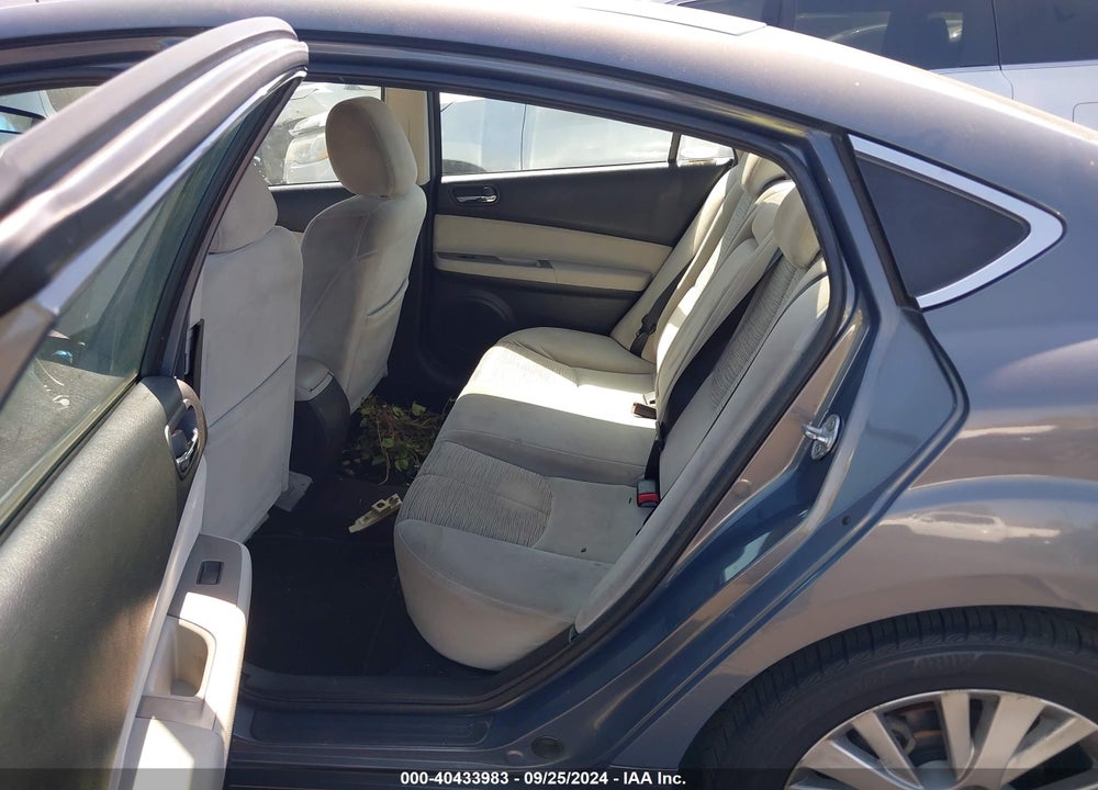 2010 MAZDA 6 I TOURING VIN: 1YVHZ8CH0A5M17917