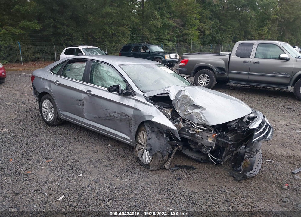 2019 VOLKSWAGEN JETTA 1.4T R-LINE/1.4T S/1.4T SE VIN: 3VWCB7BUXKM243683