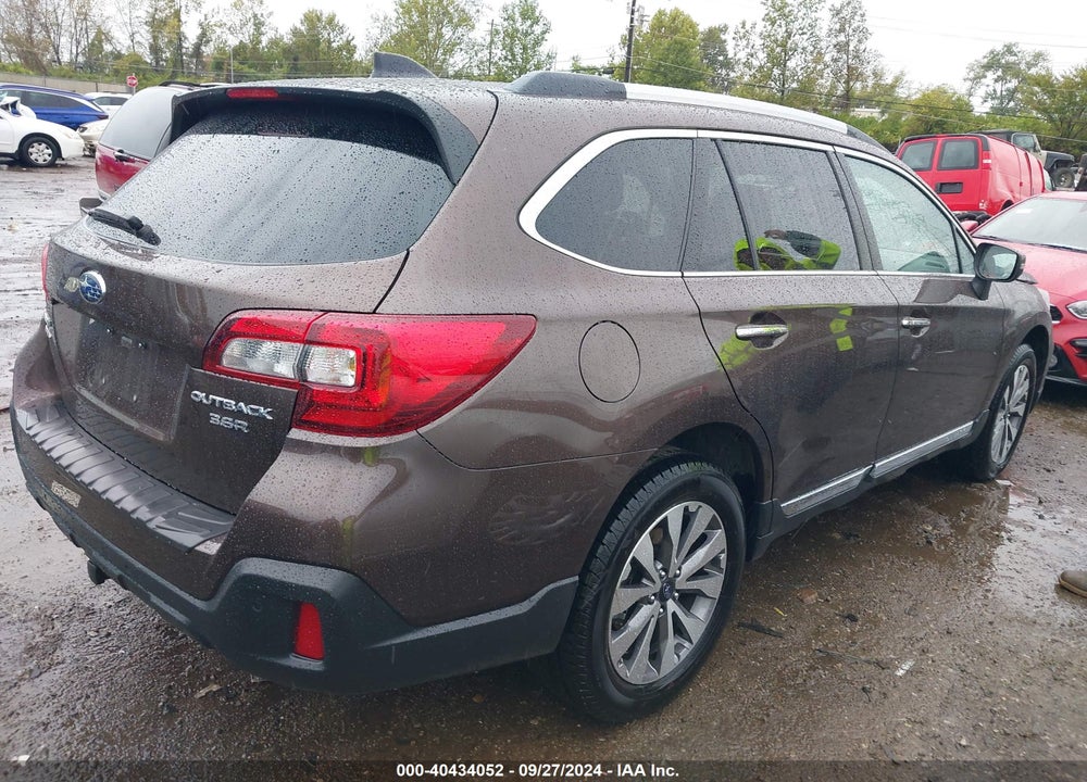 2019 SUBARU OUTBACK 3.6R TOURING VIN: 4S4BSETC2K3395155