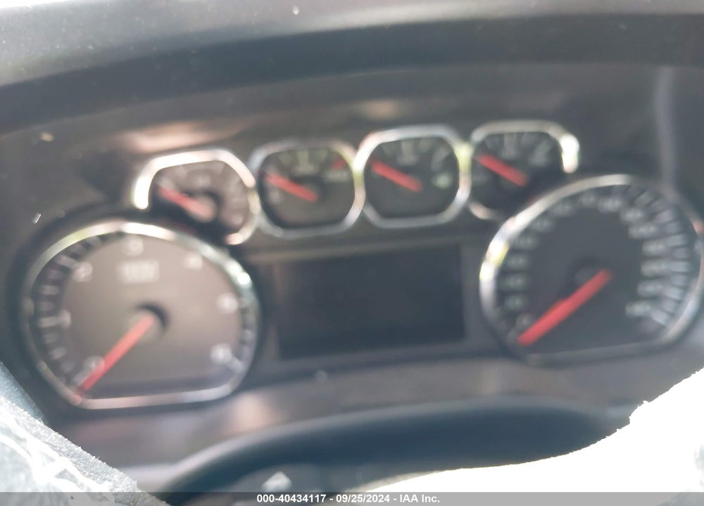 2014 CHEVROLET SILVERADO 1500 1LT VIN: 3GCUKREC6EG181031