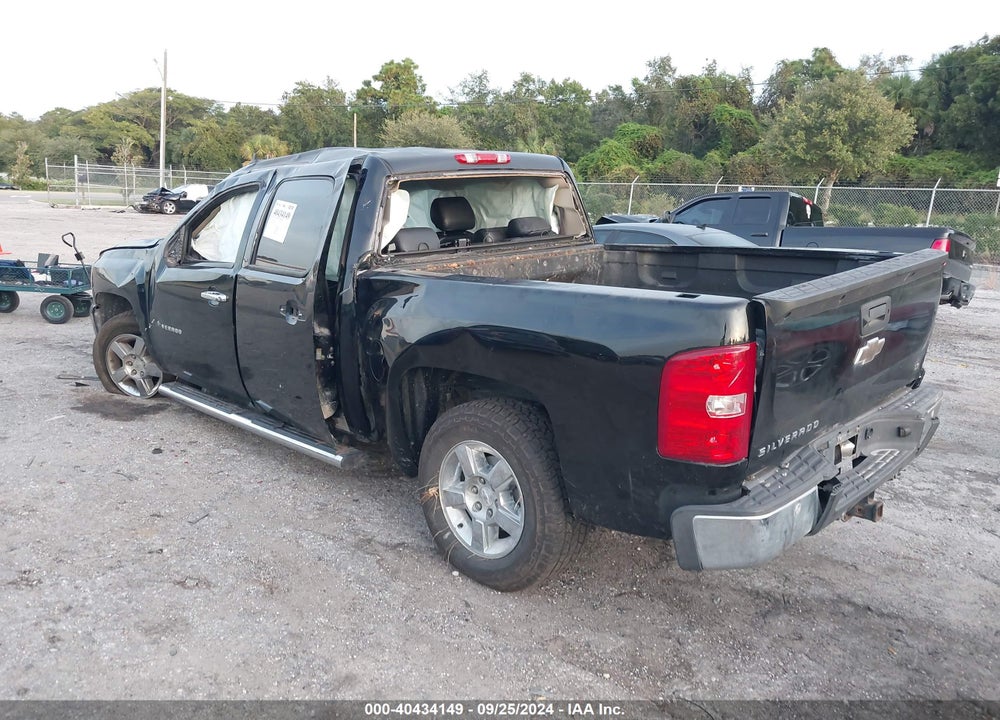 2011 CHEVROLET SILVERADO 1500 LT VIN: 3GCPCSE0XBG332147