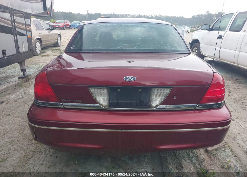 2005 FORD CROWN VICTORIA POLICE VIN: 2FAFP71W75X175782