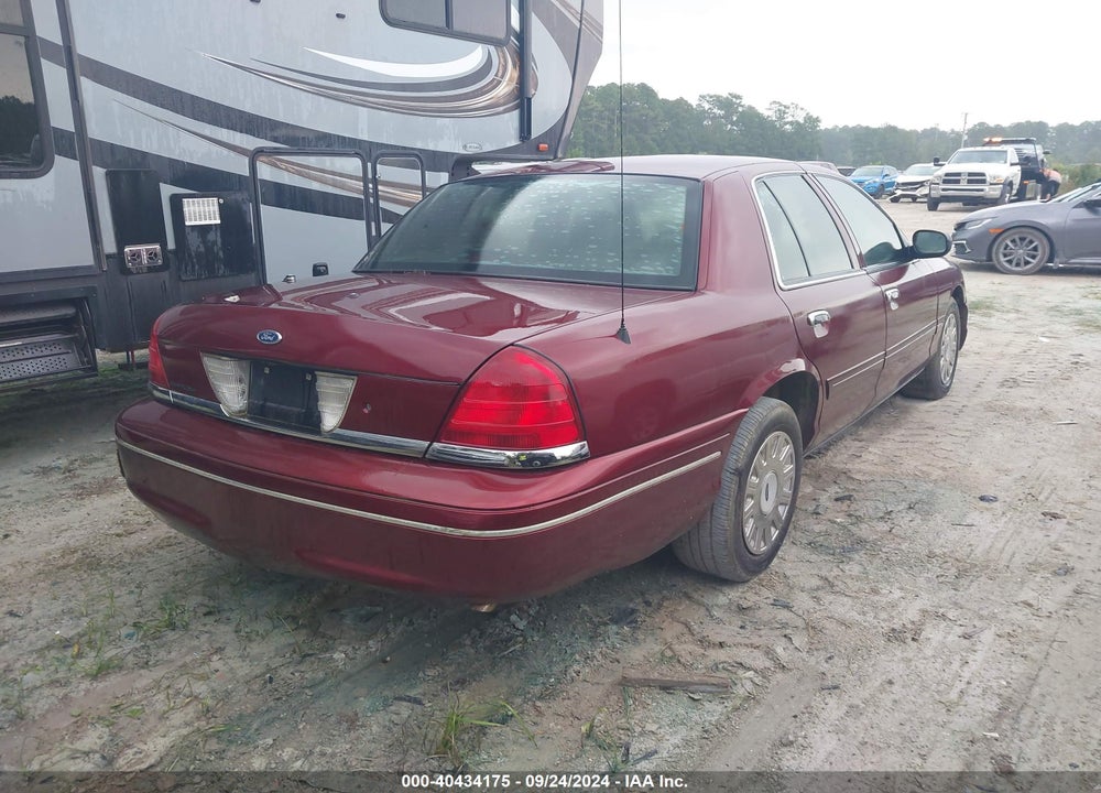 2005 FORD CROWN VICTORIA POLICE VIN: 2FAFP71W75X175782