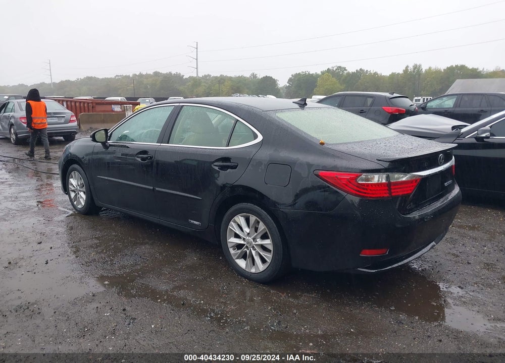 2014 LEXUS ES 300H VIN: JTHBW1GG5E2043131