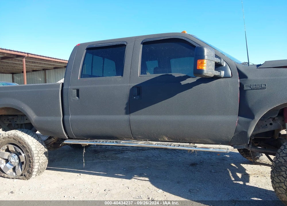 2000 FORD F-250 LARIAT/XL/XLT VIN: 1FTNW21FXYEB21815