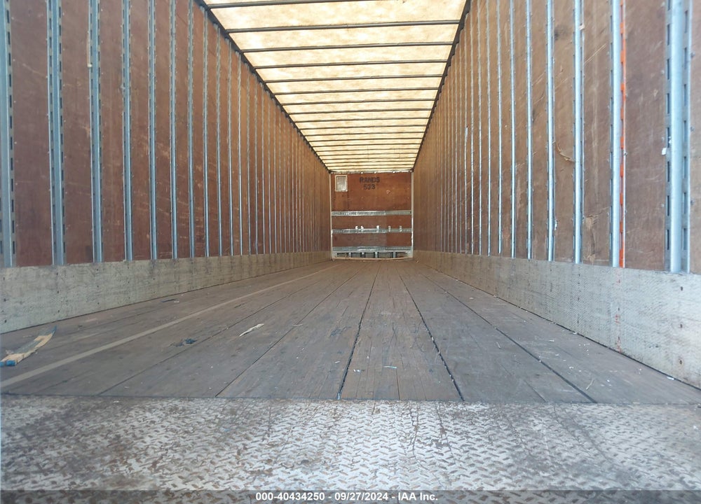 2006 UTILITY TRAILER MFG --- VIN: 1UYVS25386P703801