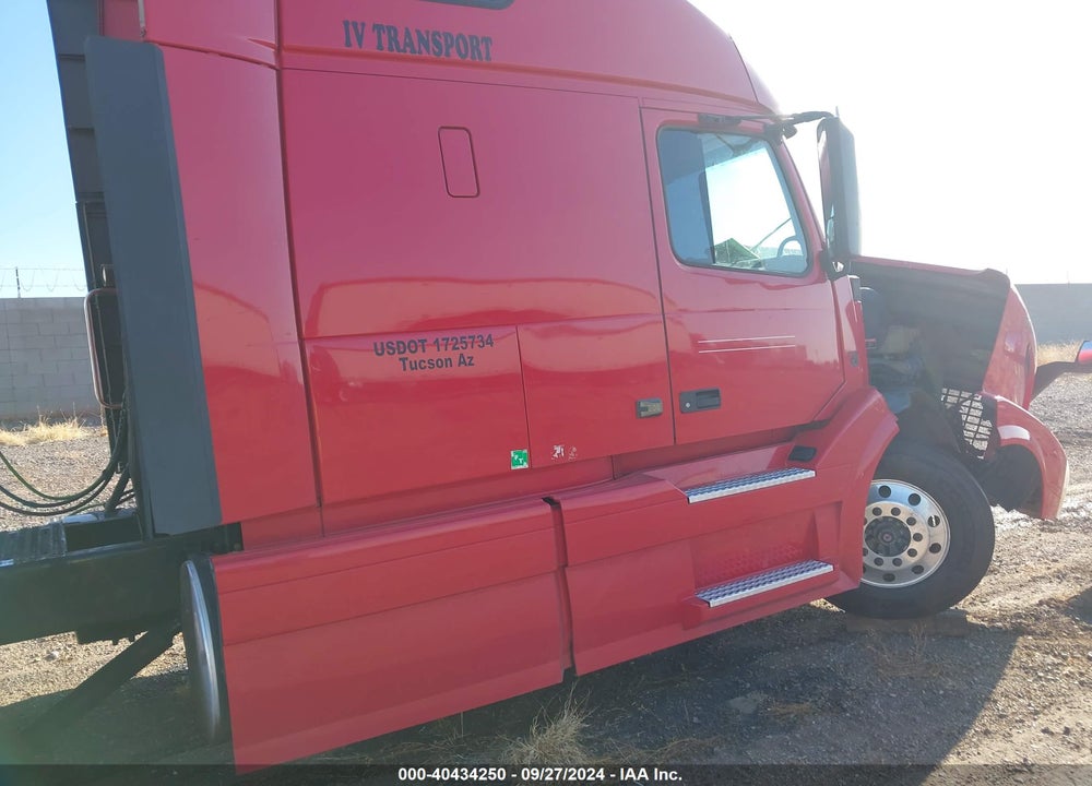 2006 UTILITY TRAILER MFG --- VIN: 1UYVS25386P703801