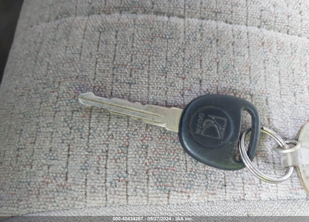 1999 SATURN SL2 VIN: 1G8ZK5275XZ364150