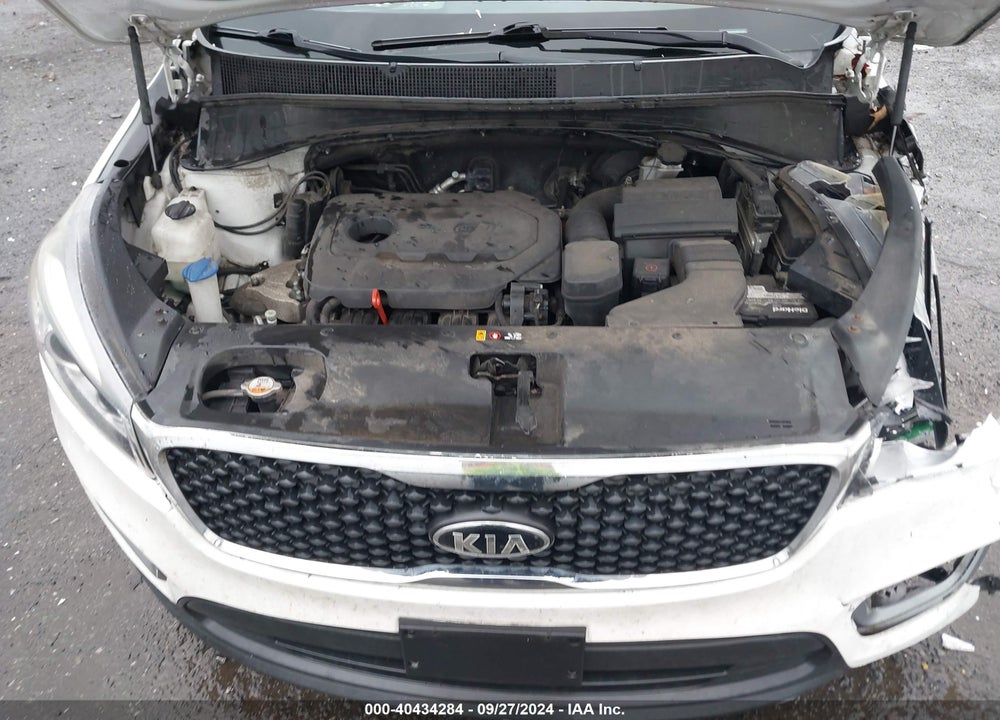 2016 KIA SORENTO 2.4L LX VIN: 5XYPG4A31GG077247