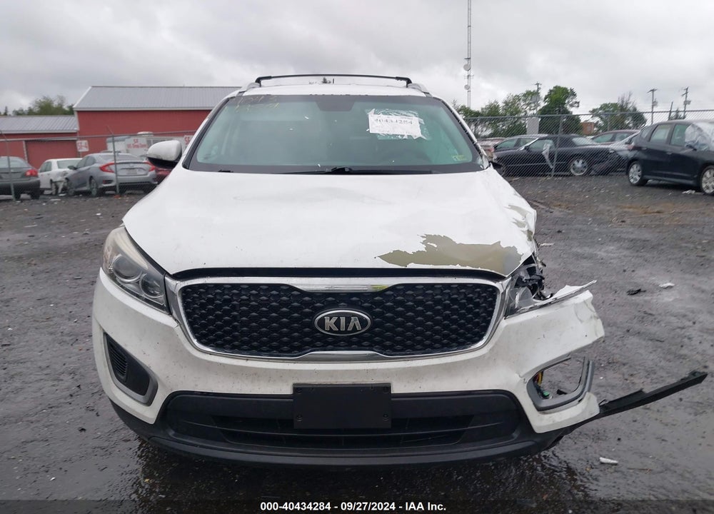 2016 KIA SORENTO 2.4L LX VIN: 5XYPG4A31GG077247