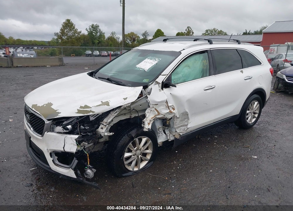 2016 KIA SORENTO 2.4L LX VIN: 5XYPG4A31GG077247