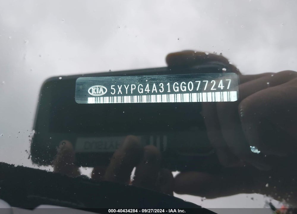 2016 KIA SORENTO 2.4L LX VIN: 5XYPG4A31GG077247