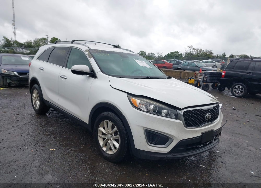 2016 KIA SORENTO 2.4L LX VIN: 5XYPG4A31GG077247