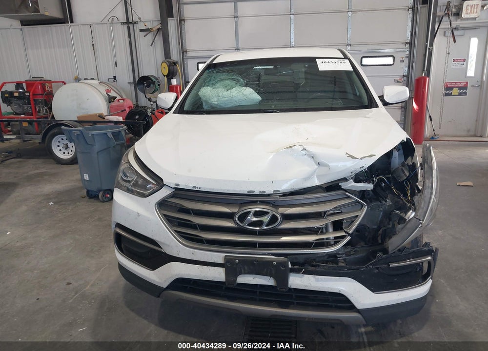 2017 HYUNDAI SANTA FE SPORT 2.4L VIN: 5XYZT3LB4HG405085