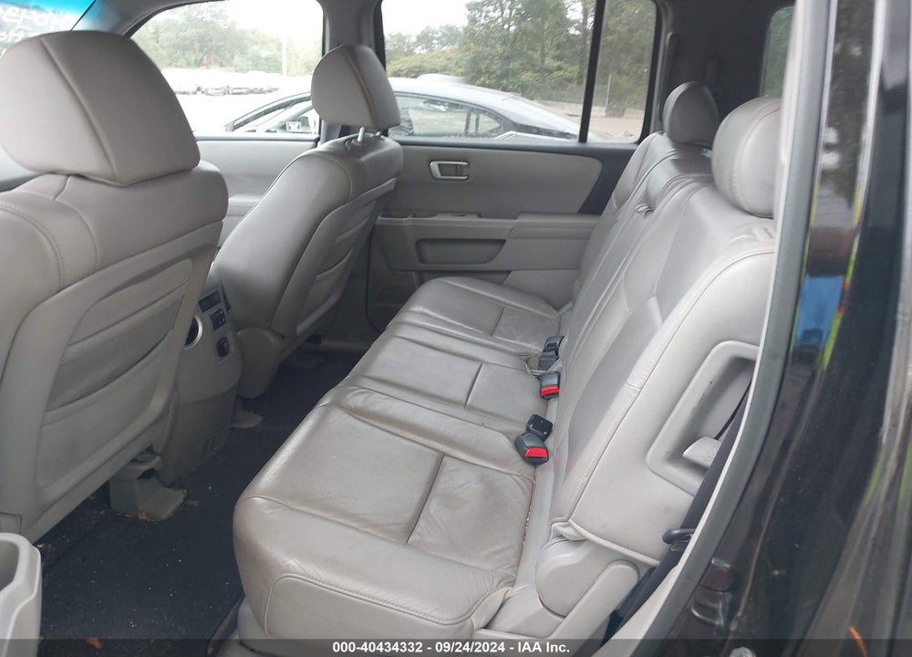 2009 HONDA PILOT EX-L VIN: 5FNYF48559B054188