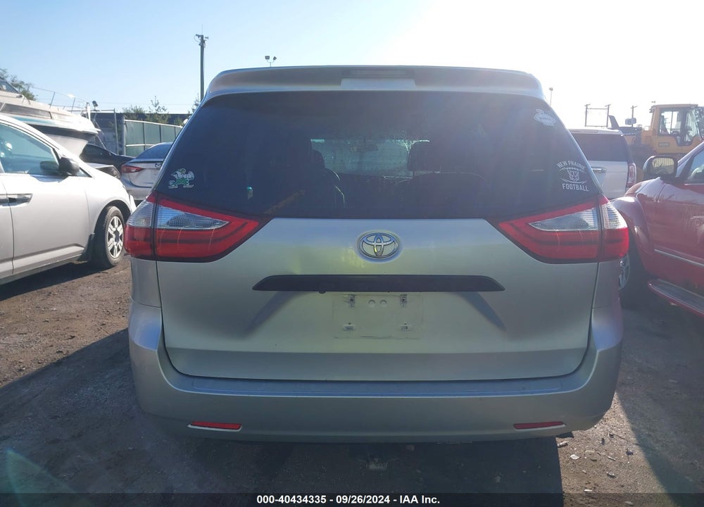 2017 TOYOTA SIENNA L 7 PASSENGER VIN: 5TDZZ3DC8HS830530