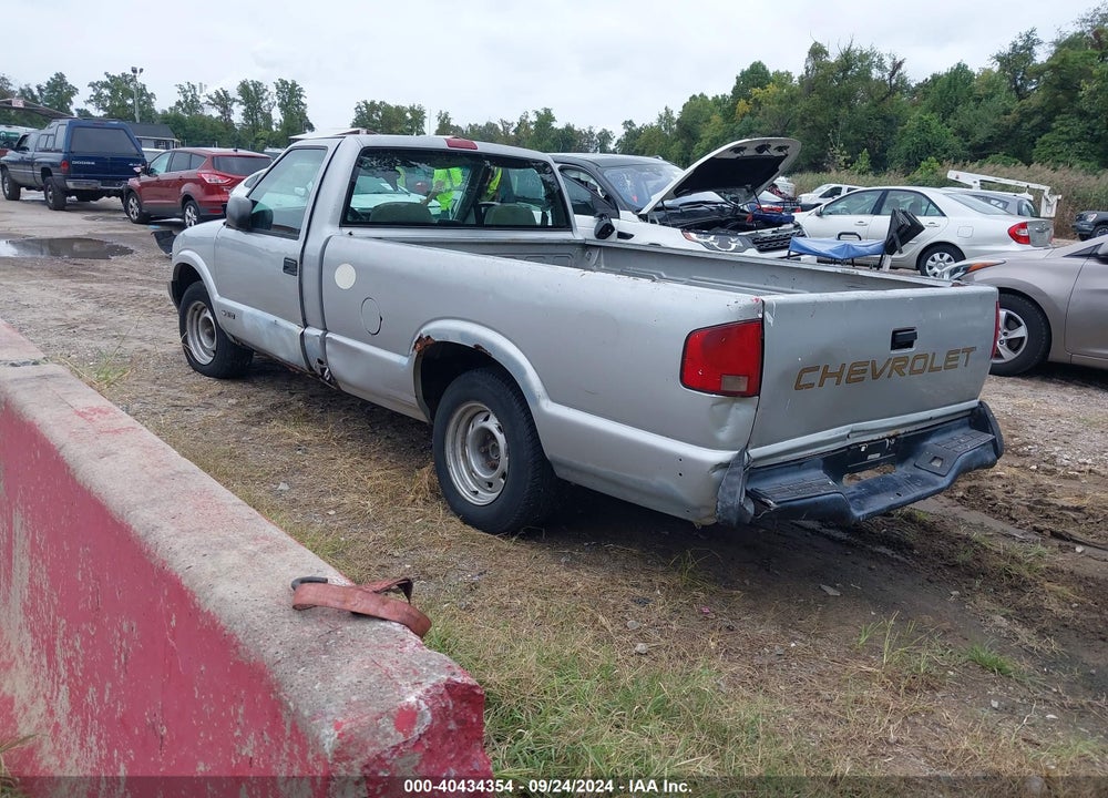 1997 CHEVROLET S-10 FLEETSIDE VIN: 1GCCS14X0V8184689