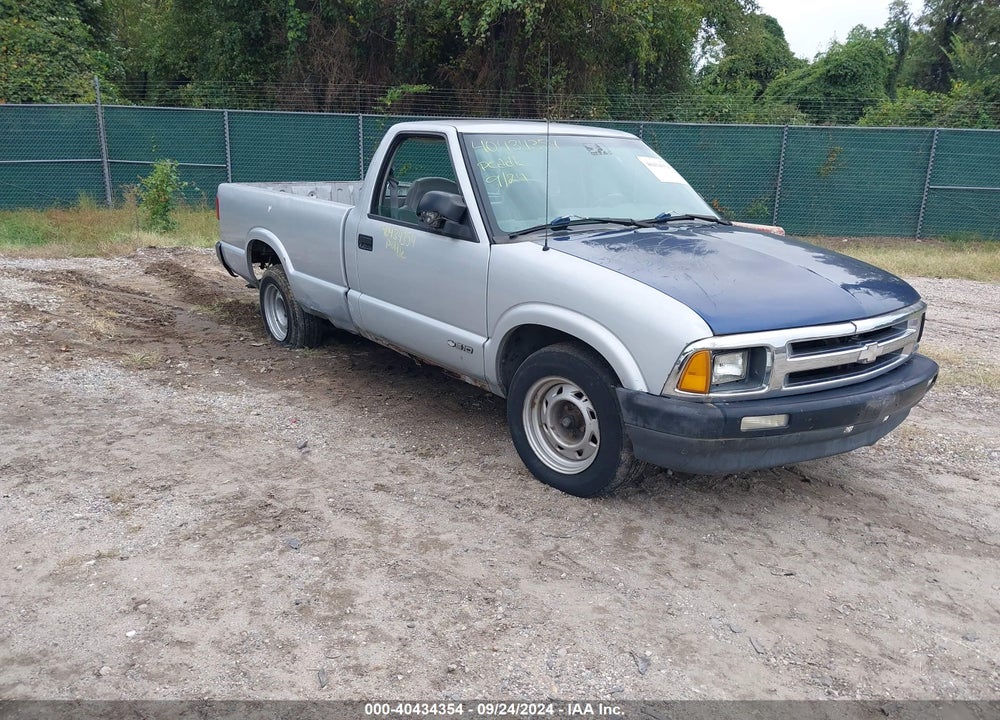 1997 CHEVROLET S-10 FLEETSIDE VIN: 1GCCS14X0V8184689