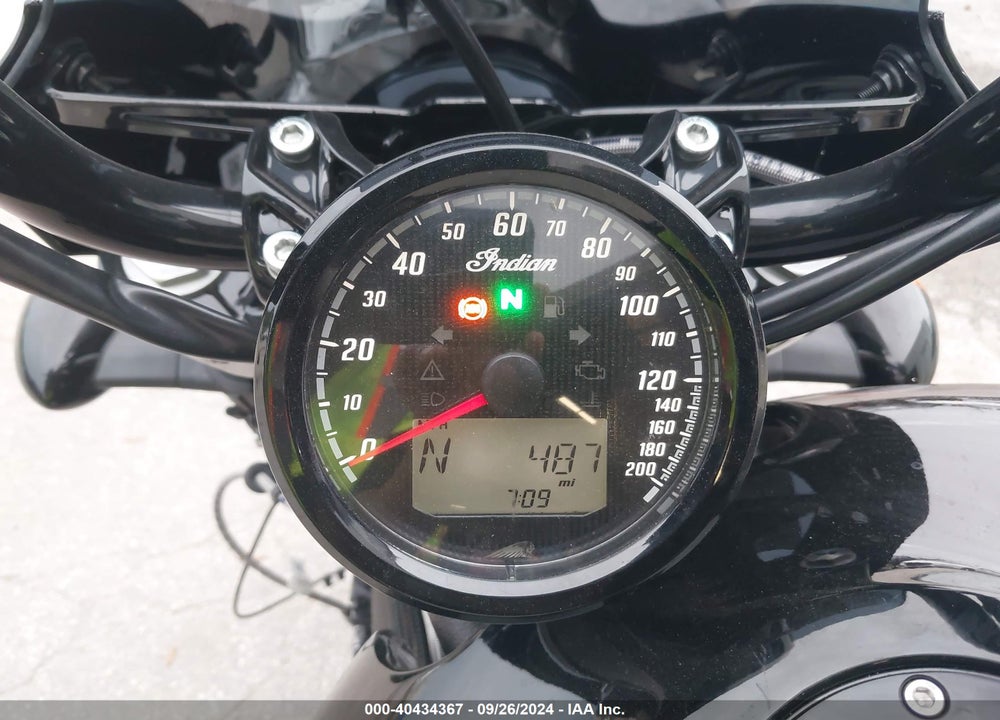 2024 INDIAN MOTORCYCLE CO. SCOUT ROGUE SIXTY ABS VIN: 56KMTC118R3200163