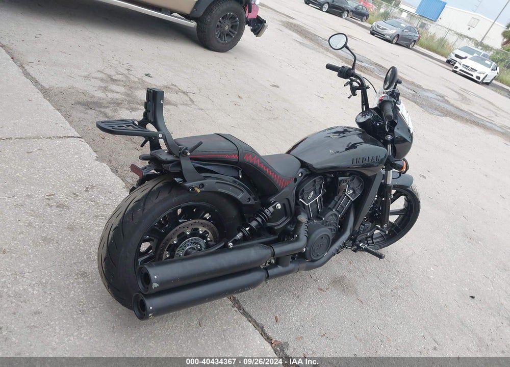 2024 INDIAN MOTORCYCLE CO. SCOUT ROGUE SIXTY ABS VIN: 56KMTC118R3200163
