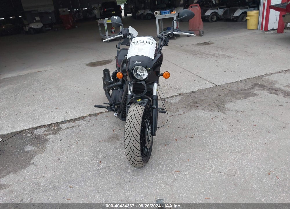 2024 INDIAN MOTORCYCLE CO. SCOUT ROGUE SIXTY ABS VIN: 56KMTC118R3200163