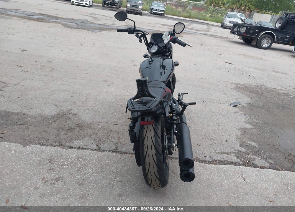 2024 INDIAN MOTORCYCLE CO. SCOUT ROGUE SIXTY ABS VIN: 56KMTC118R3200163