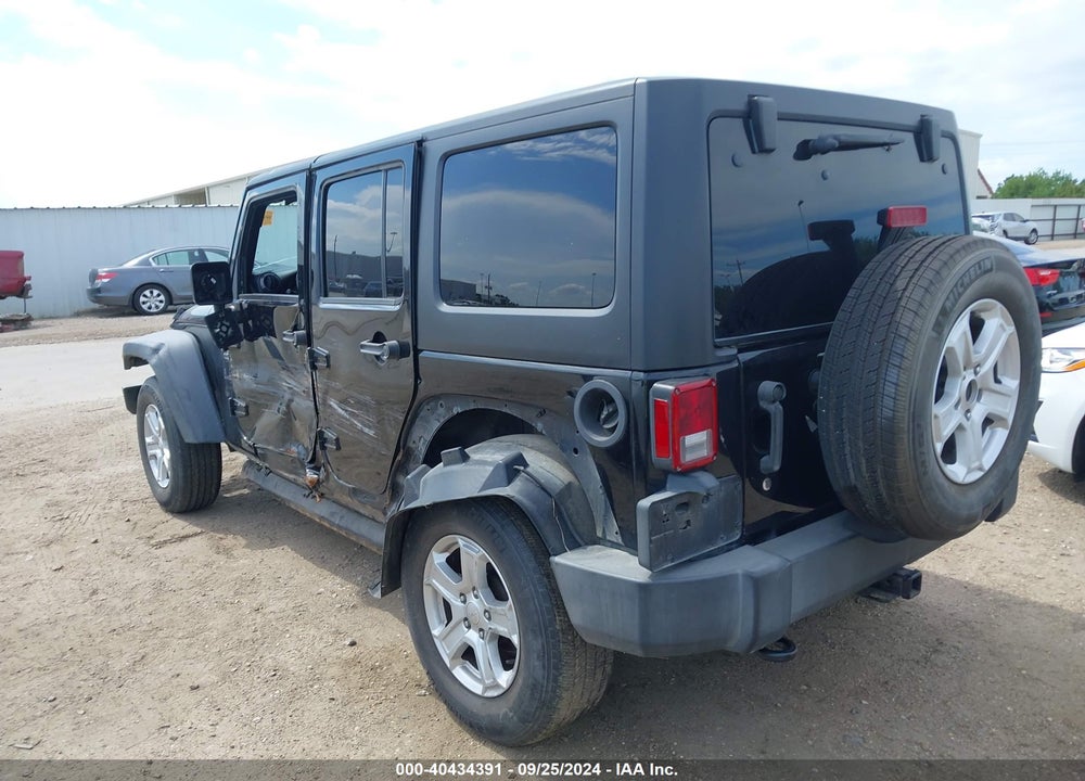 2018 JEEP WRANGLER JK UNLIMITED SPORT S 4X4 VIN: 1C4BJWDG8JL835375