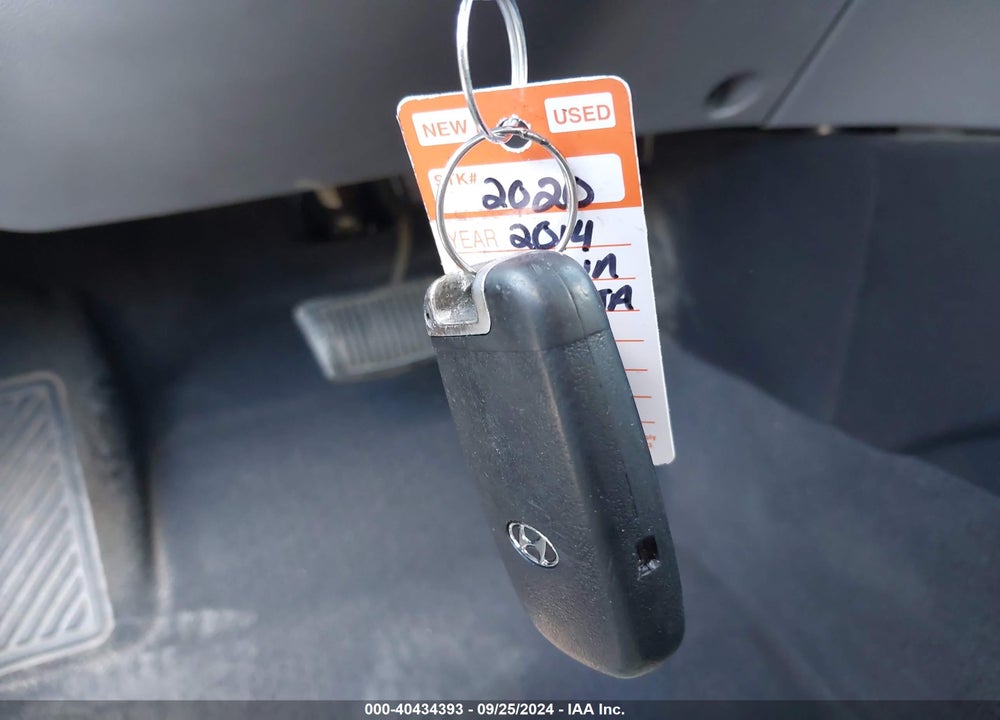 2014 HYUNDAI SONATA LIMITED 2.0T VIN: 5NPEC4AB6EH821005
