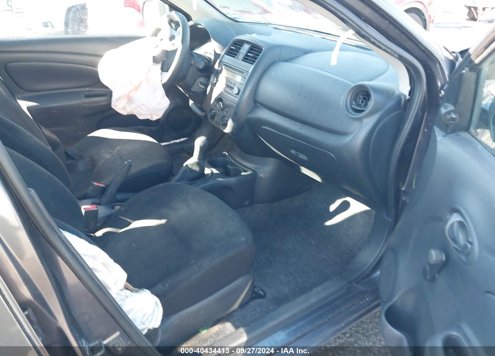 2015 NISSAN VERSA 1.6 S+ VIN: 3N1CN7AP4FL805405