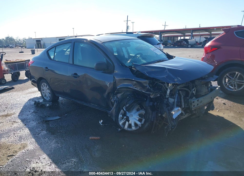 2015 NISSAN VERSA 1.6 S+ VIN: 3N1CN7AP4FL805405