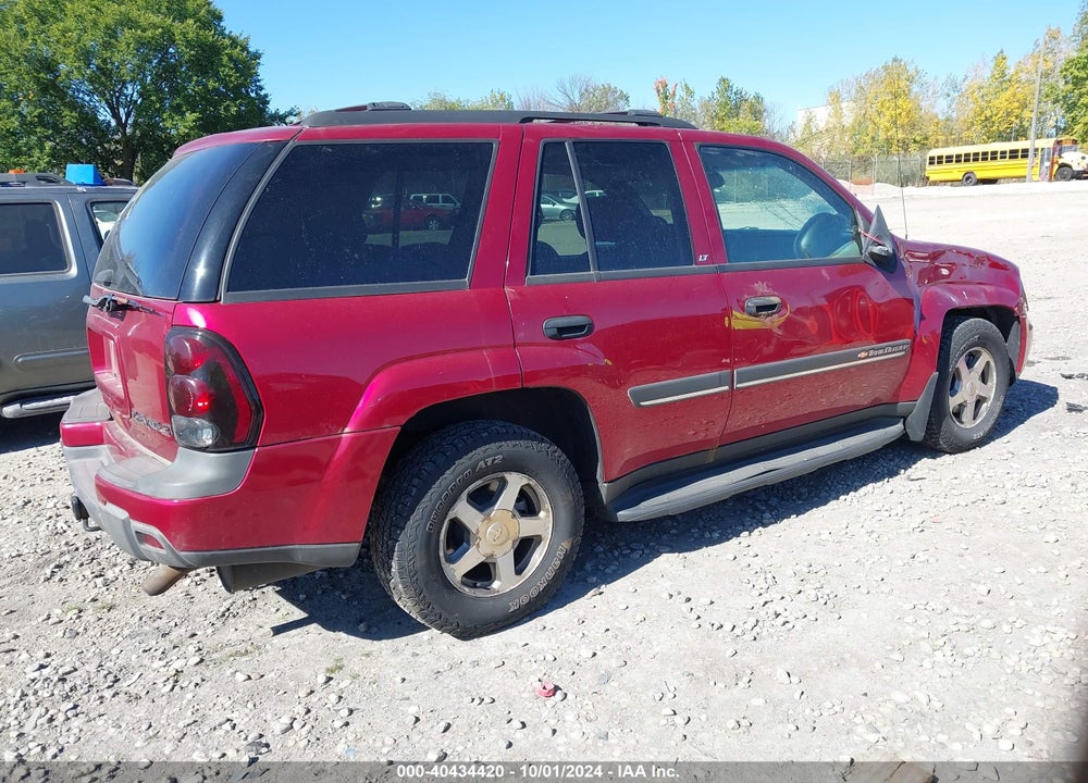 2002 CHEVROLET TRAILBLAZER LT VIN: 1GNDT13S522367843