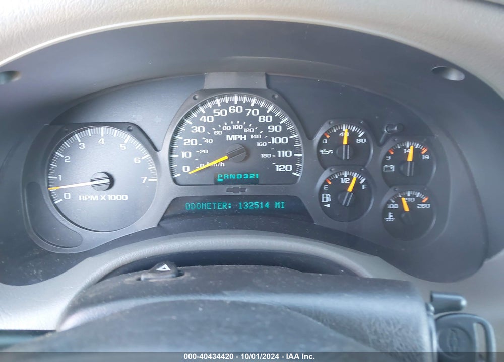 2002 CHEVROLET TRAILBLAZER LT VIN: 1GNDT13S522367843