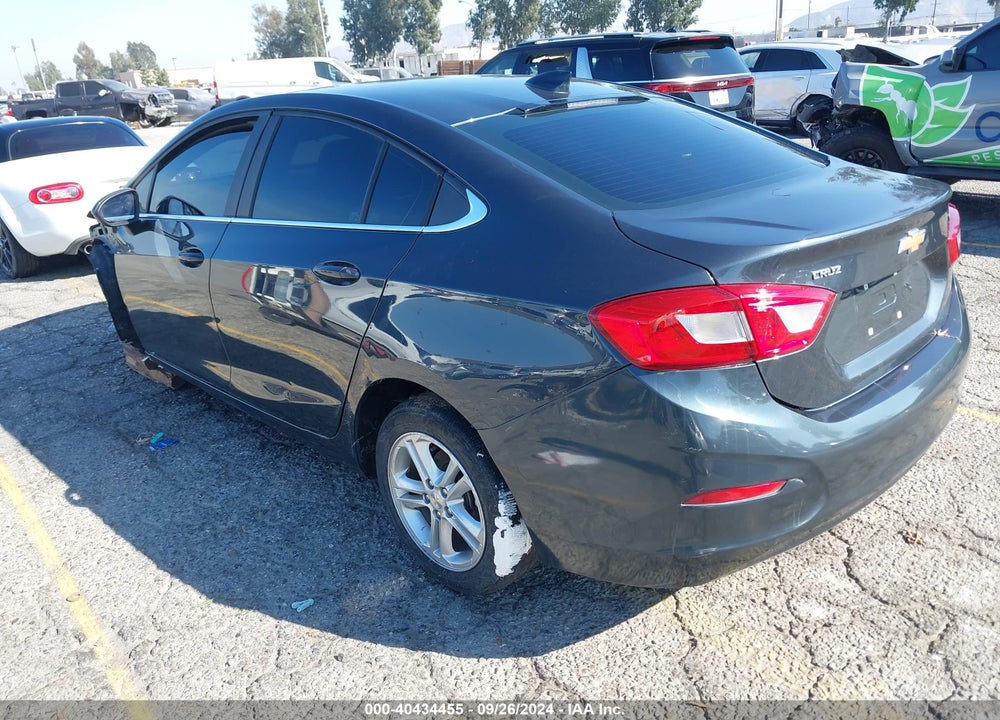 2018 CHEVROLET CRUZE LT AUTO VIN: 1G1BE5SM6J7123570