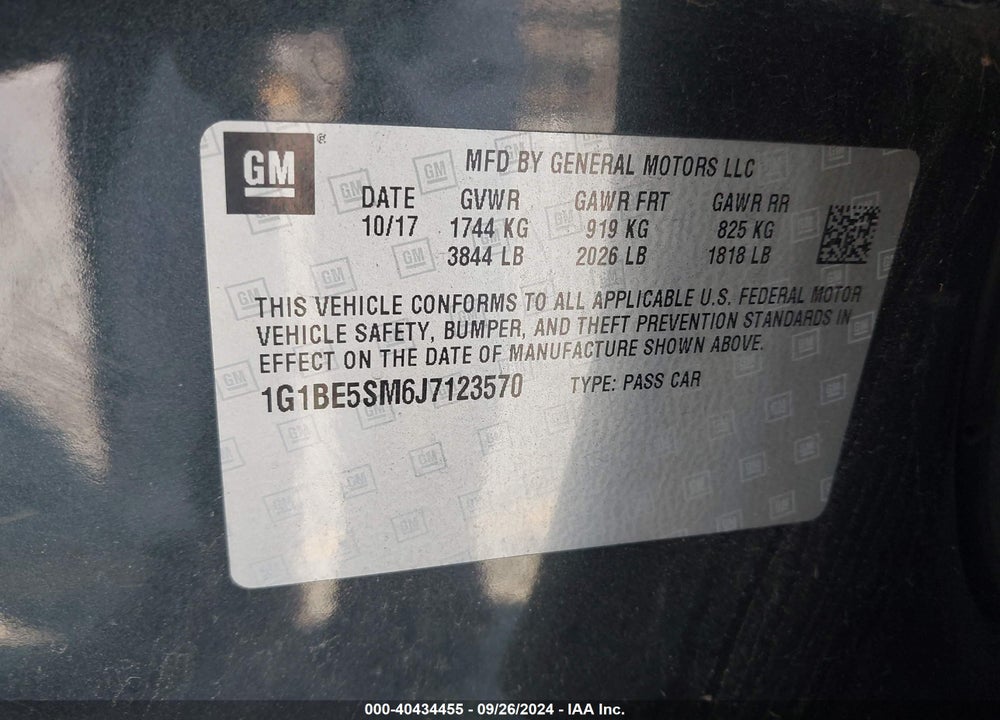 2018 CHEVROLET CRUZE LT AUTO VIN: 1G1BE5SM6J7123570