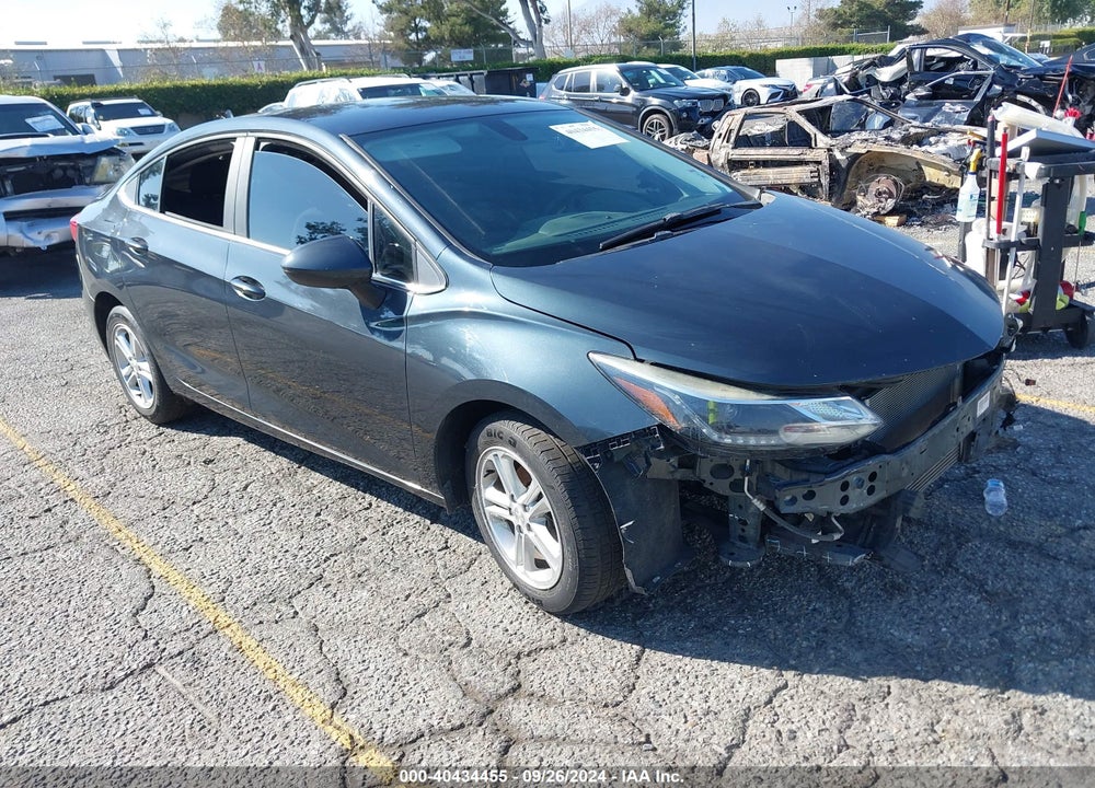 2018 CHEVROLET CRUZE LT AUTO VIN: 1G1BE5SM6J7123570