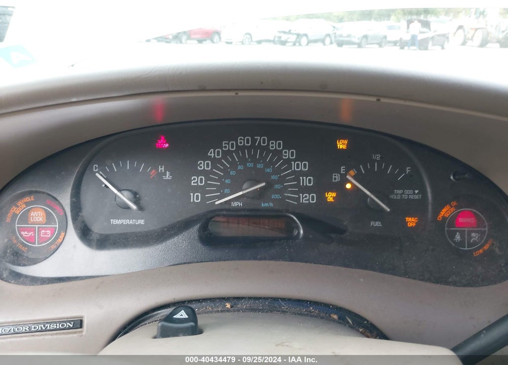 2001 BUICK CENTURY LIMITED VIN: 2G4WY55J611159964