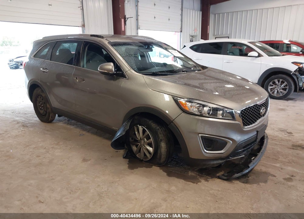 2017 KIA SORENTO 2.4L LX VIN: 5XYPGDA38HG255267