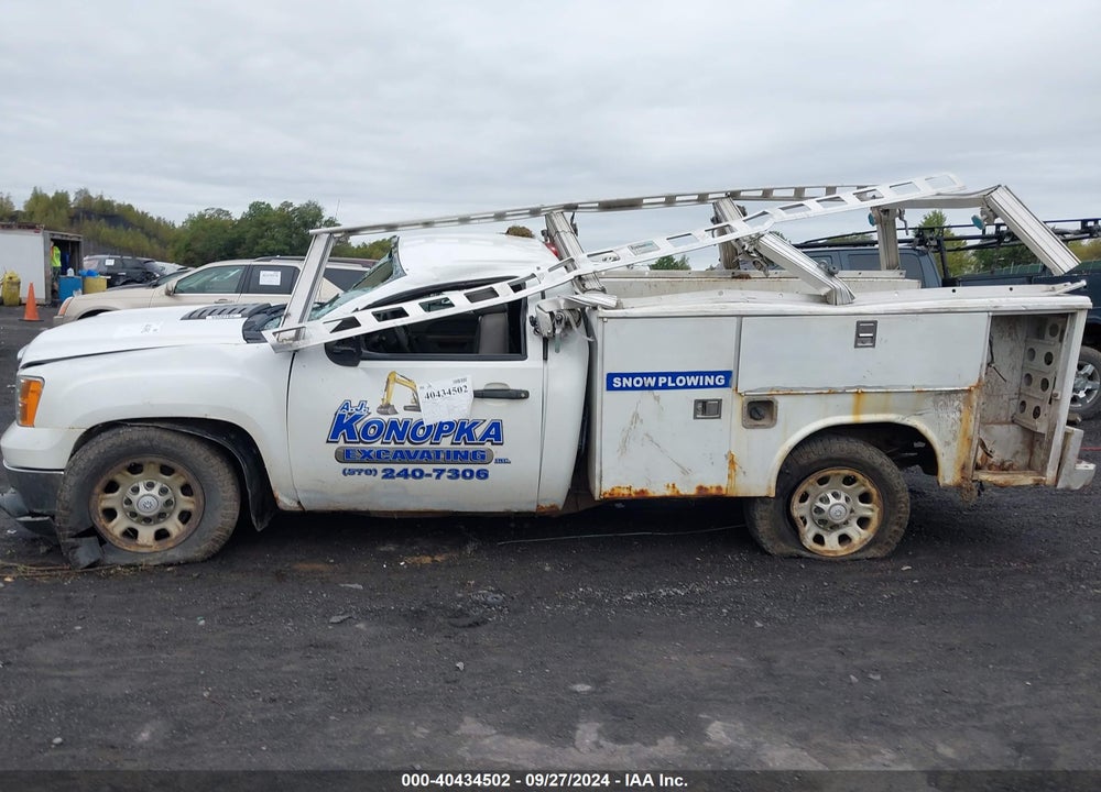 2012 GMC SIERRA 3500HD WORK TRUCK VIN: 1GD022CG3CZ266414