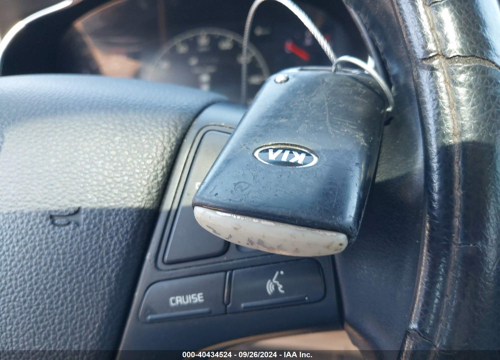 2014 KIA CADENZA PREMIUM VIN: KNALN4D7XE5163002