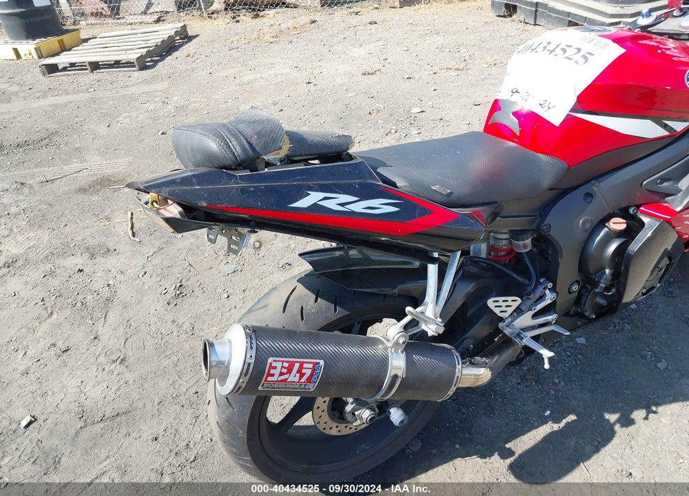 2004 YAMAHA YZFR6 L VIN: JYARJ06Y24A003107