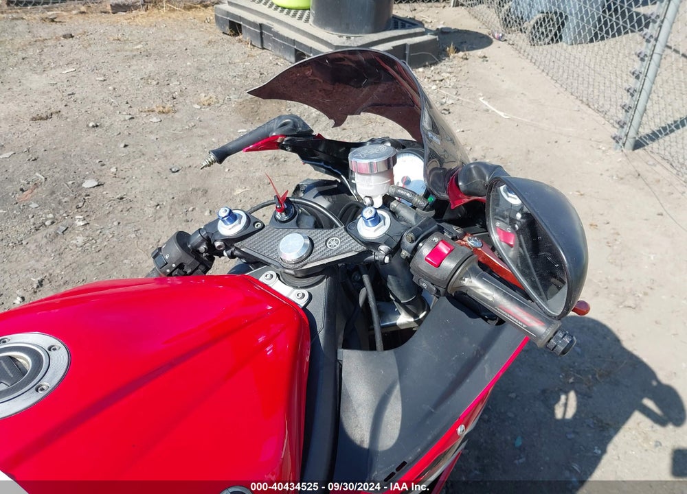 2004 YAMAHA YZFR6 L VIN: JYARJ06Y24A003107