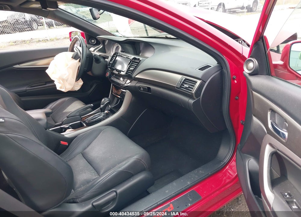 2017 HONDA ACCORD EX-L V6 VIN: 1HGCT2B88HA007367