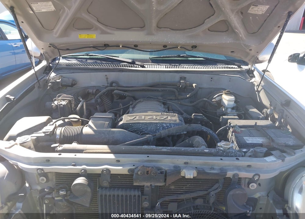 2004 TOYOTA SEQUOIA LIMITED V8 VIN: 5TDBT48A04S229852