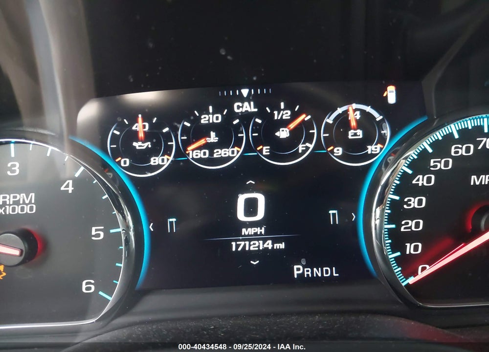 2017 CHEVROLET TAHOE LT VIN: 1GNSCBKC7HR336536