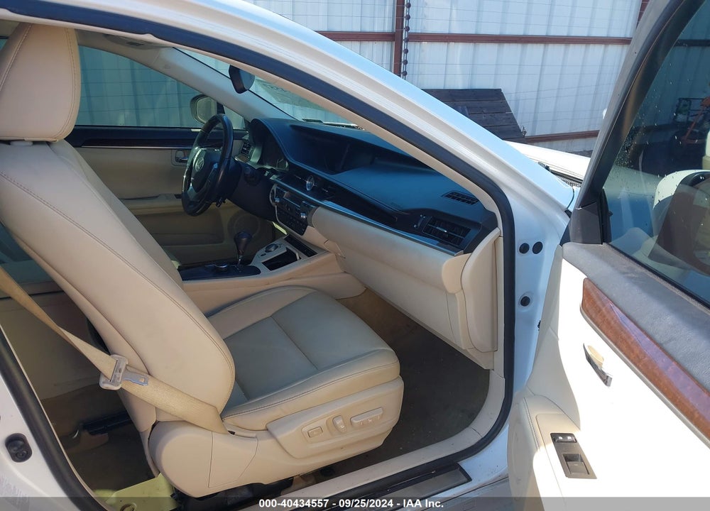 2013 LEXUS ES 350 VIN: JTHBK1GGXD2062526