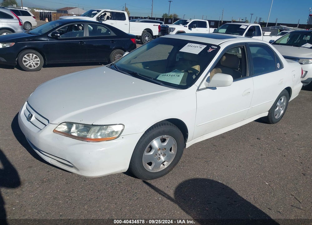 2002 HONDA ACCORD 3.0 EX VIN: 1HGCG16582A048894