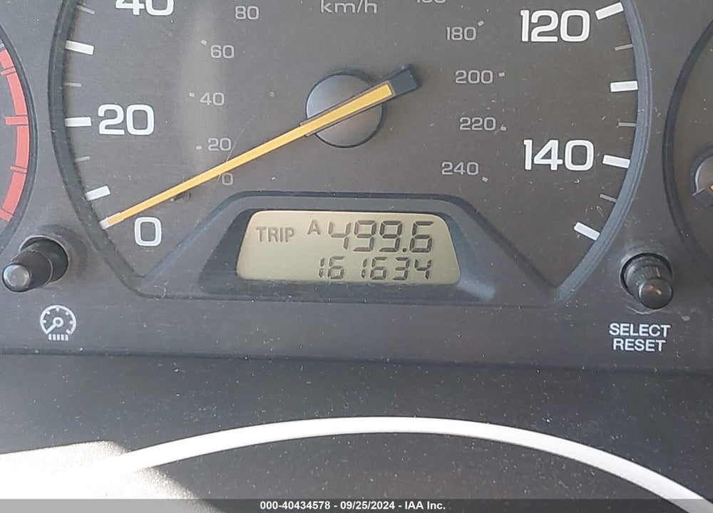 2002 HONDA ACCORD 3.0 EX VIN: 1HGCG16582A048894
