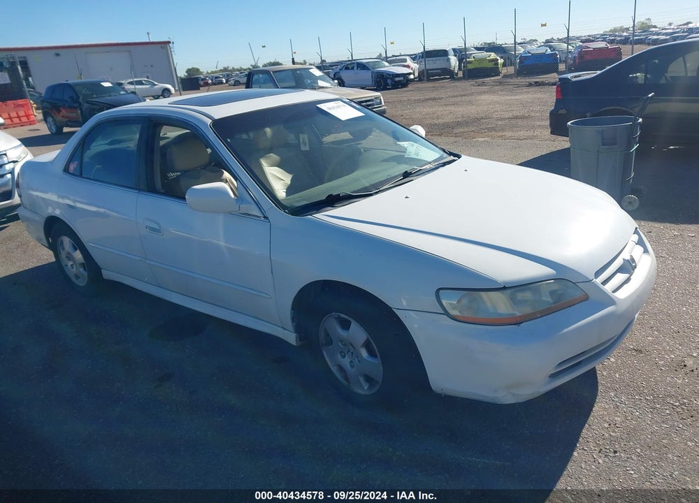 2002 HONDA ACCORD 3.0 EX VIN: 1HGCG16582A048894