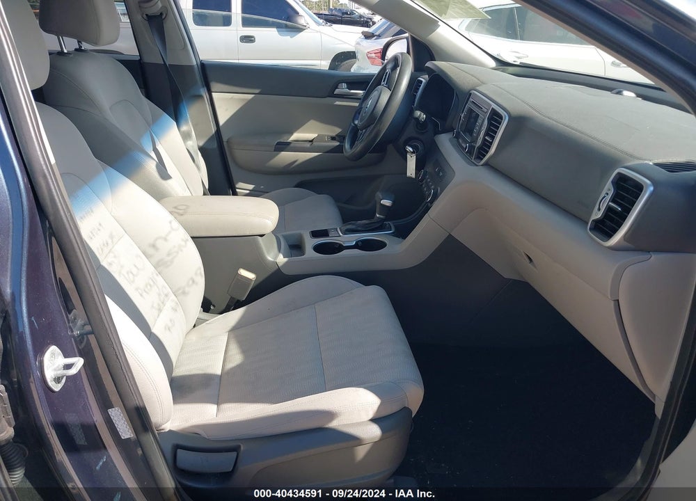 2017 KIA SPORTAGE LX VIN: KNDPM3AC7H7168069